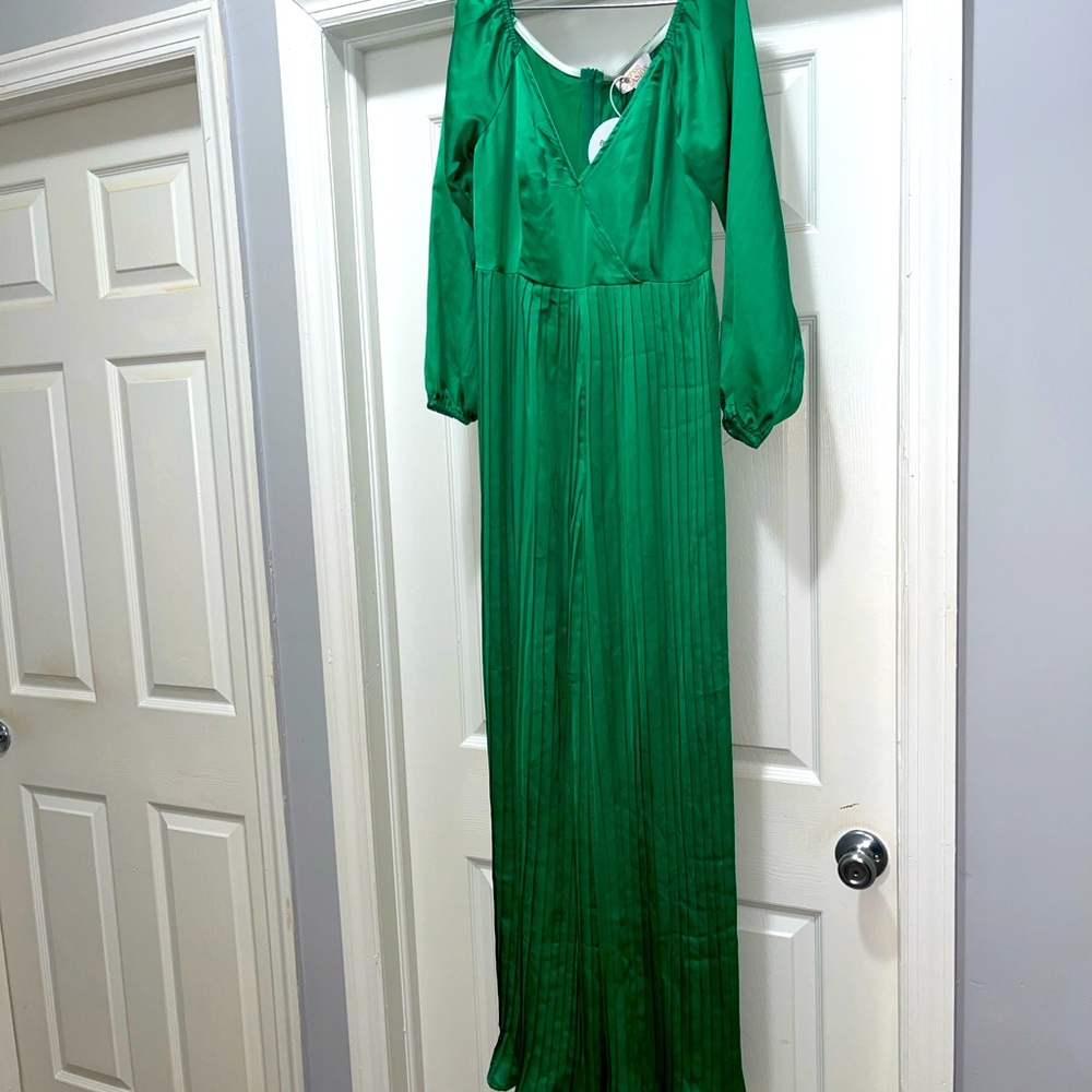 Boohoo dressy emerald green satin pleated jumpsuit